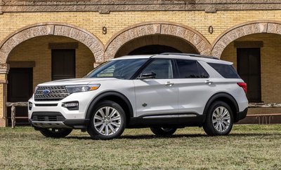 Ford Issues Recalls Covering 1.7 Million SUVs for Backup Camera Failures